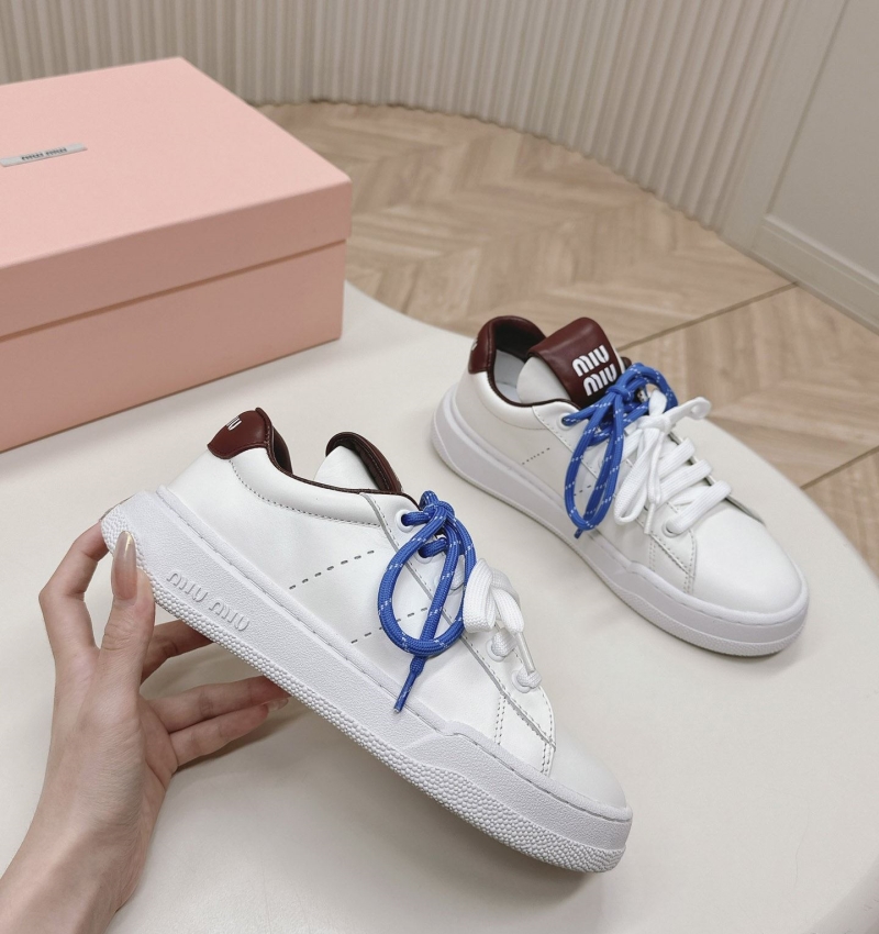 Miu Miu Casual Shoes
